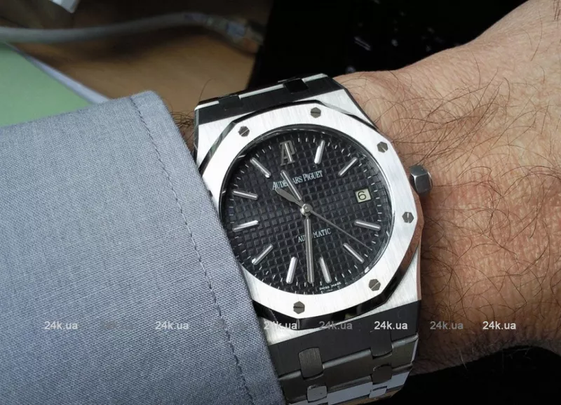 15300ST.OO.1220ST.03. Audemars Piguet 15300ST.OO