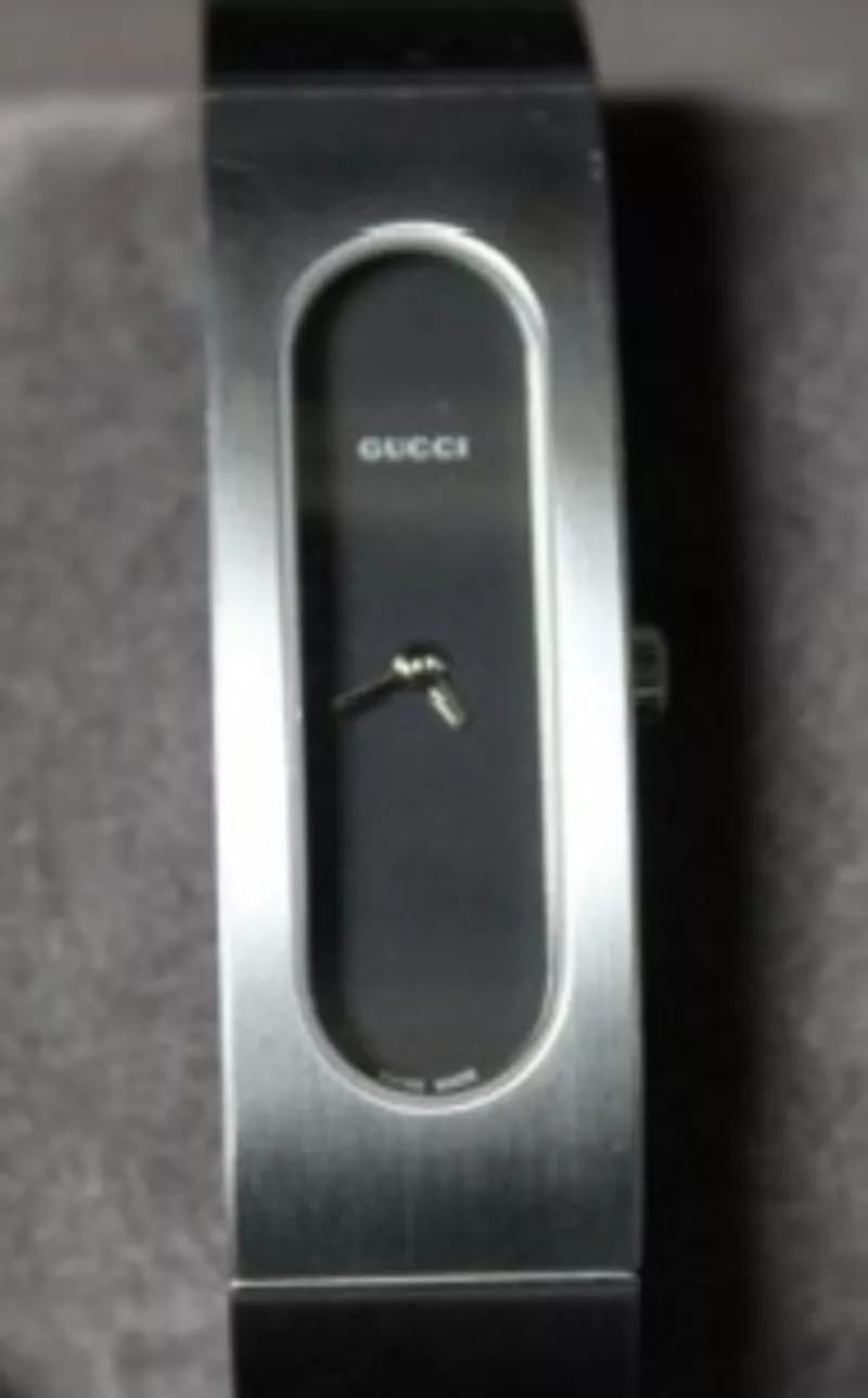 Часы Gucci 2405SP-02436-BLKSTEELBRACELET
