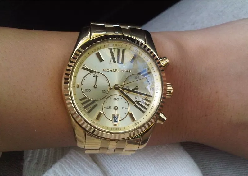 Relógio Michael Kors MK5556 Dourado  Brechó de luxo  Prettynew
