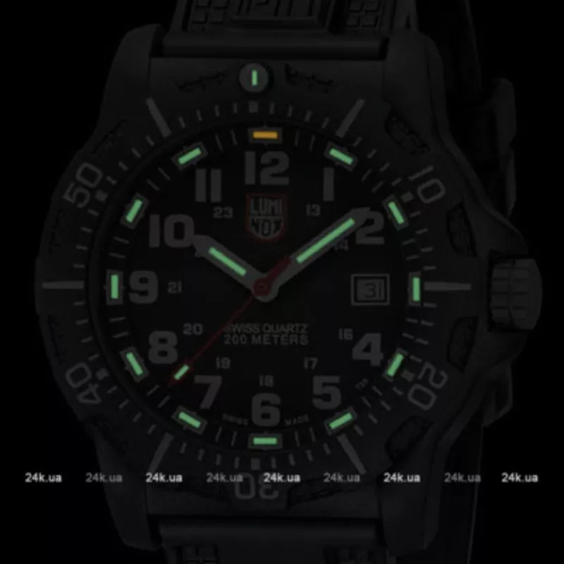 Luminox 8801 discount